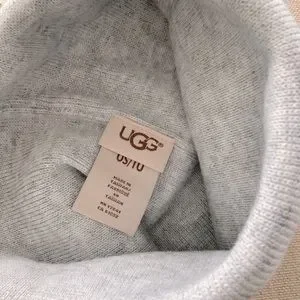 UGG Cuffed Beanie Hat - Heather Gray - Women’s One Size - New With Tags Ugg Women main image 2